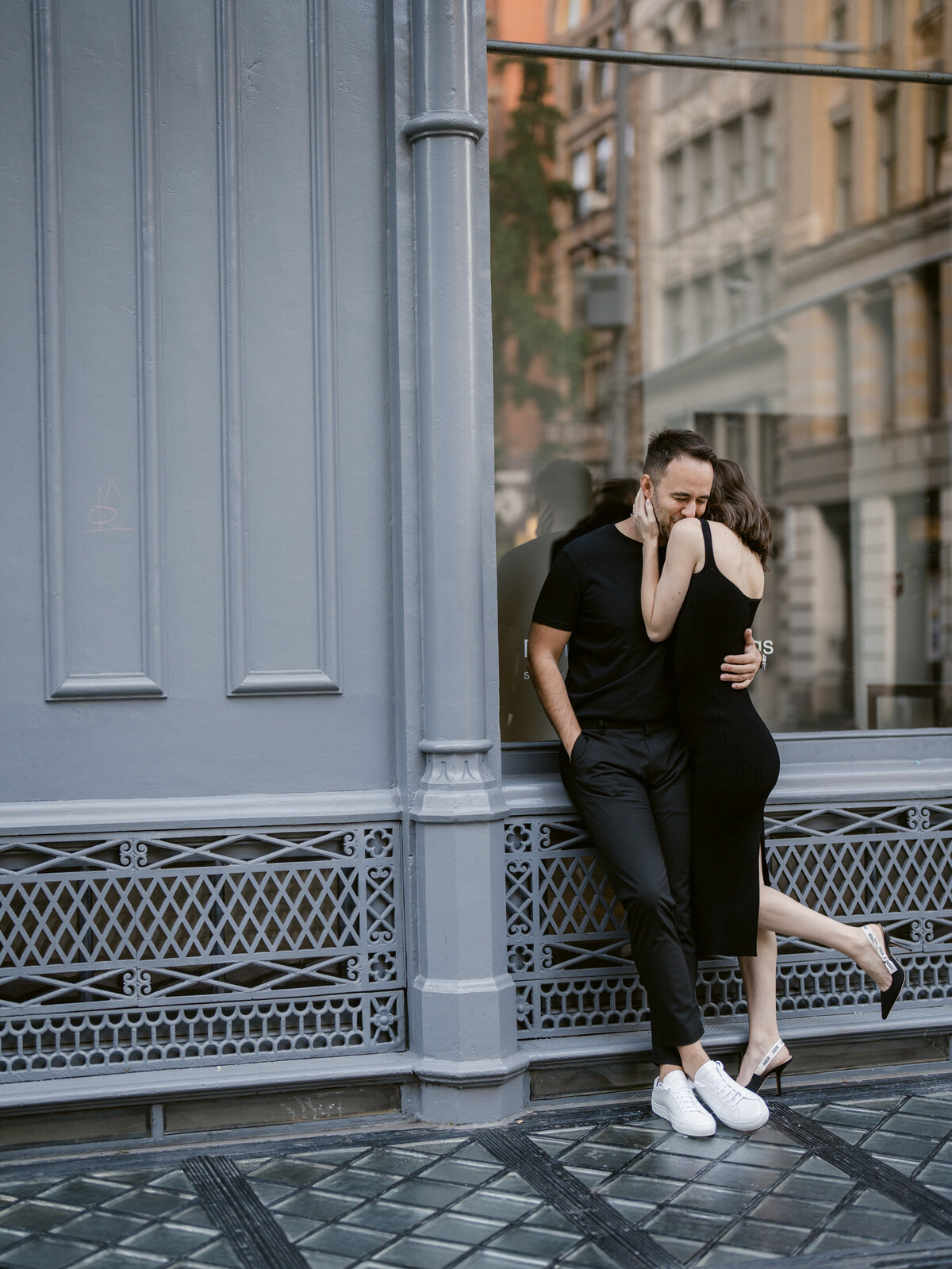 nycengagement-sohoengagementsession-fineartweddingphotographer-felixfeyginphotography-008