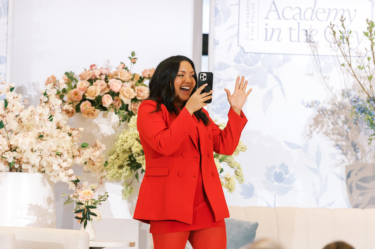 jillian-harris-academy-in-the-city-atelier-collective-fairmont-toronto-rachel-clingen-vicki-bartel-photography-avery-francis