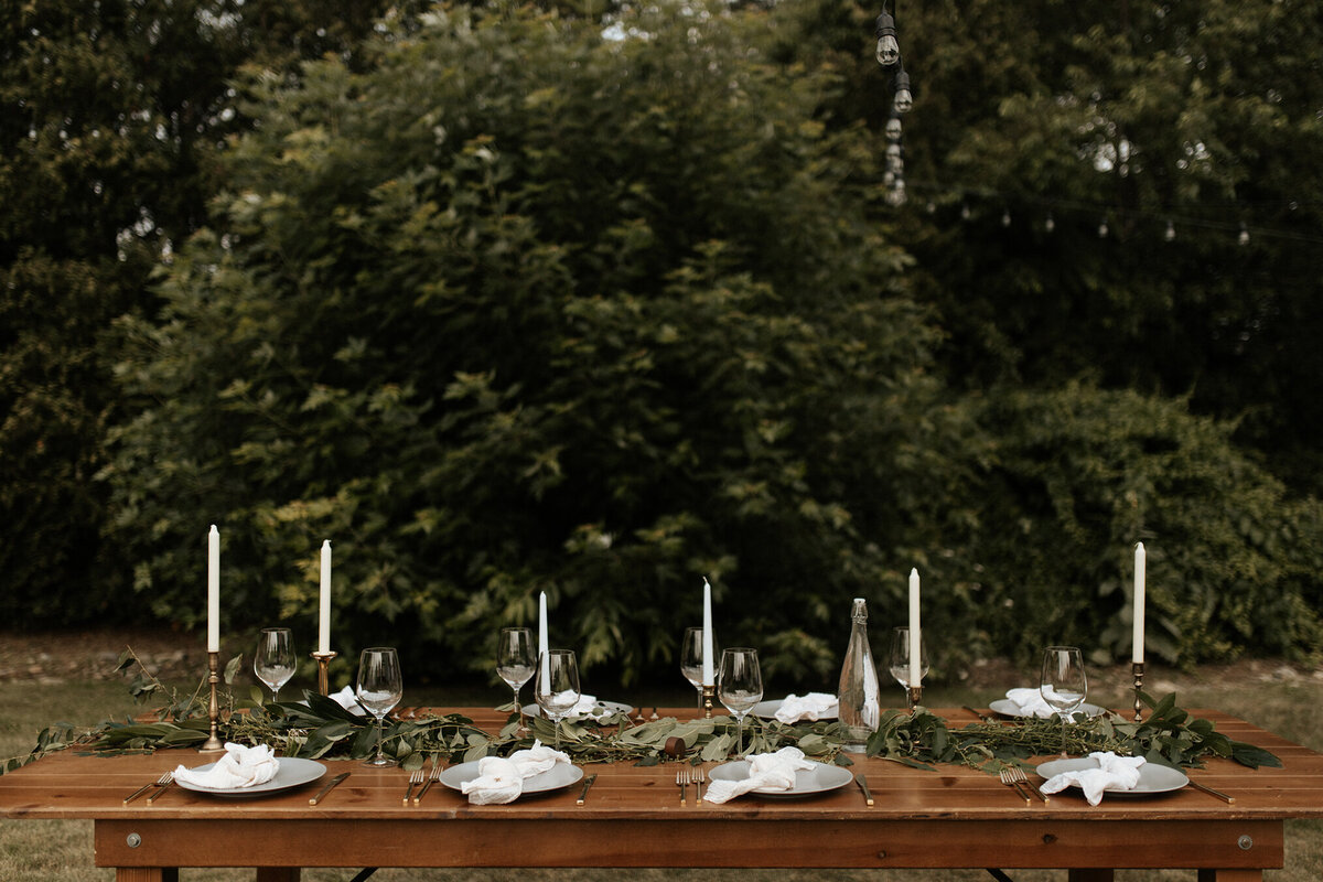 ct-wedding-bridal-flowers-tableware-rentals-petals-plates-255