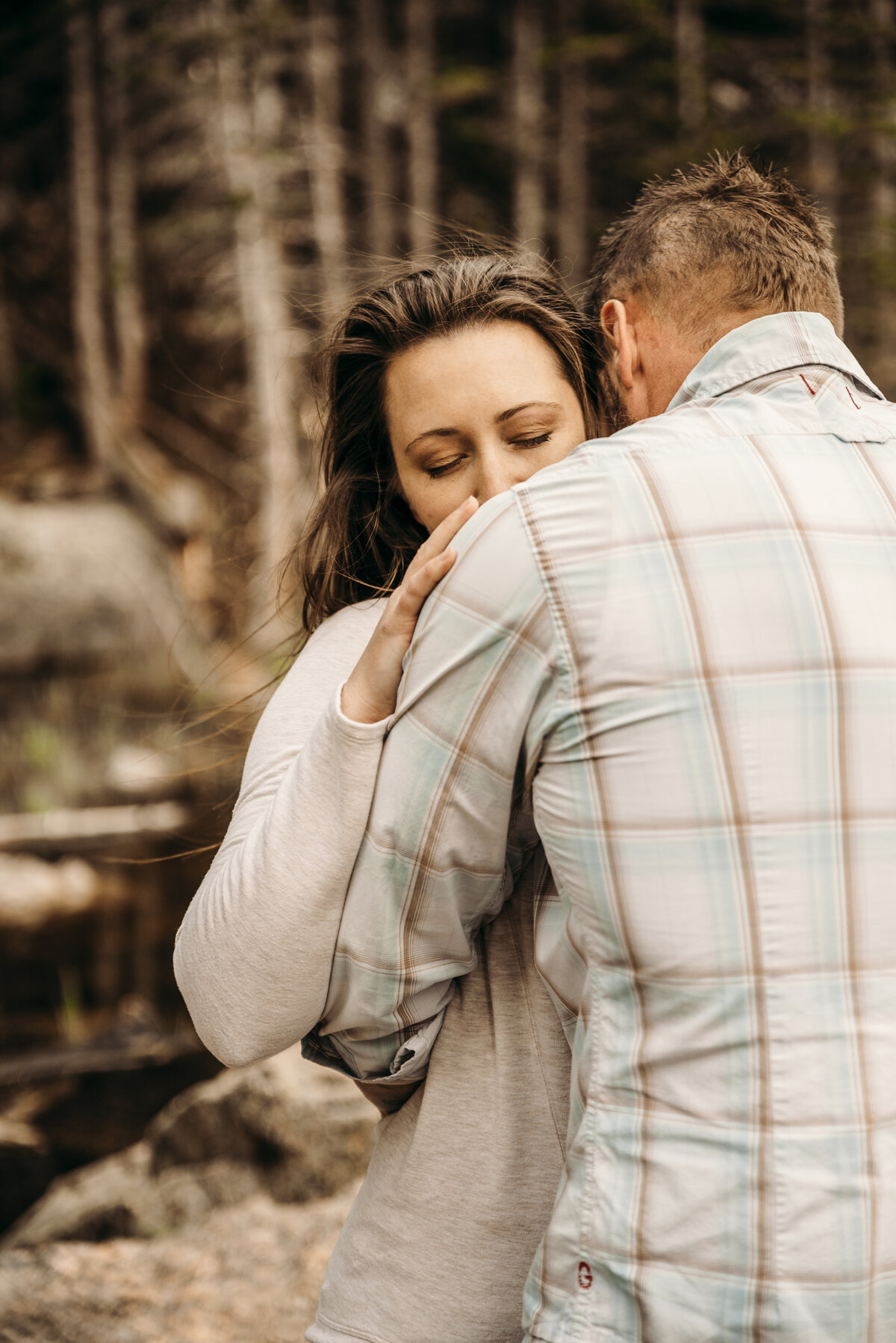 Rocky Mountain National Park Couple's Adventure Session 098