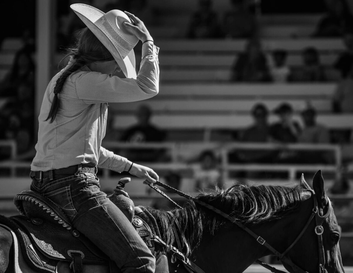 Prescott senior photographer Melissa Byrne features girl riding her horse in session
