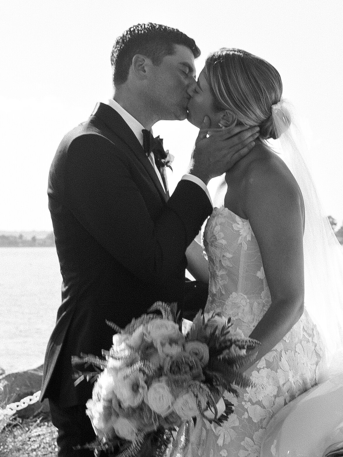 K+B-Rehoboth Beach Country Club-Delaware-Wedding-Couple-Manda Weaver-Photo-9_websize
