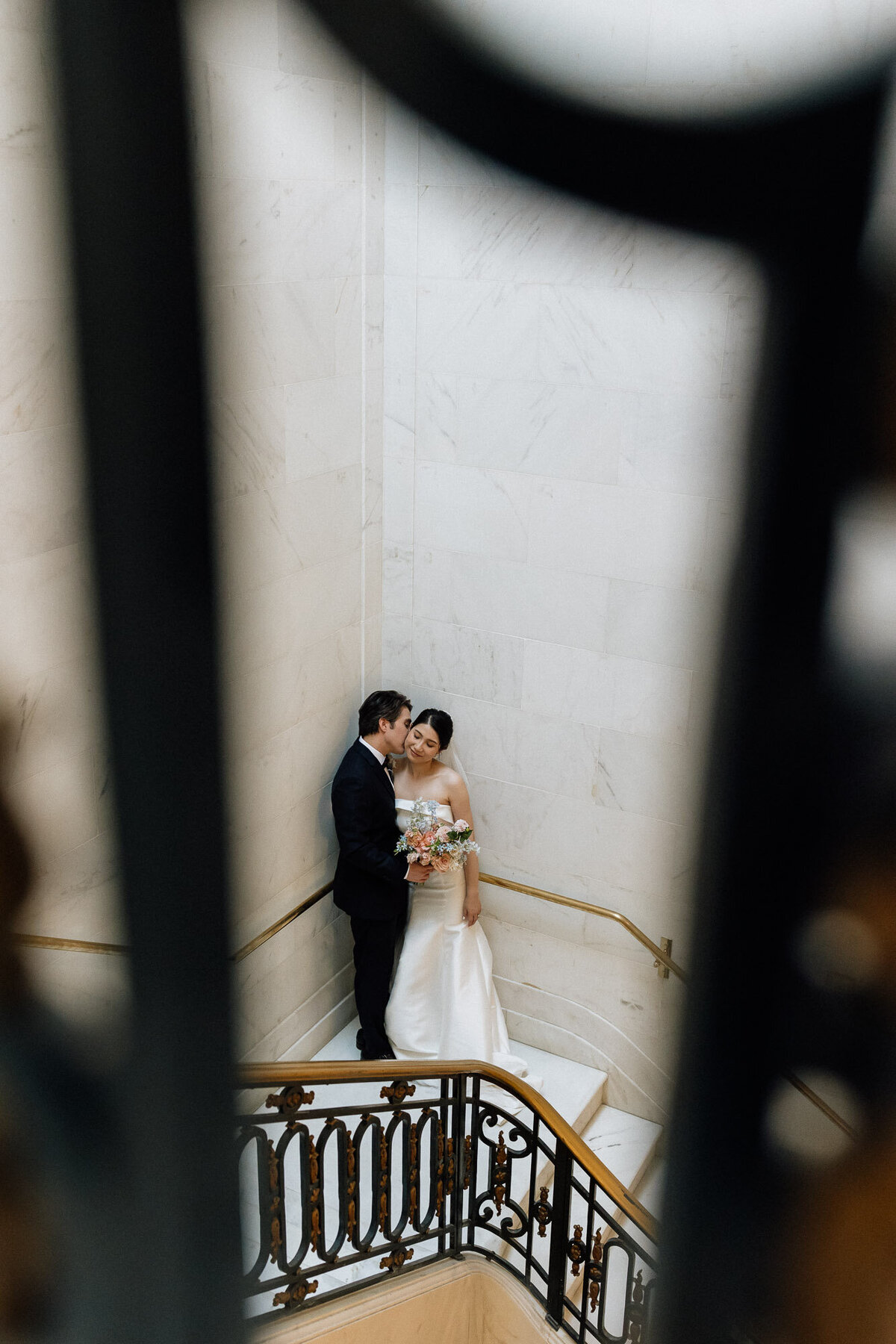 skyler-maire-photography-san-francisco-city-hall-wedding-1