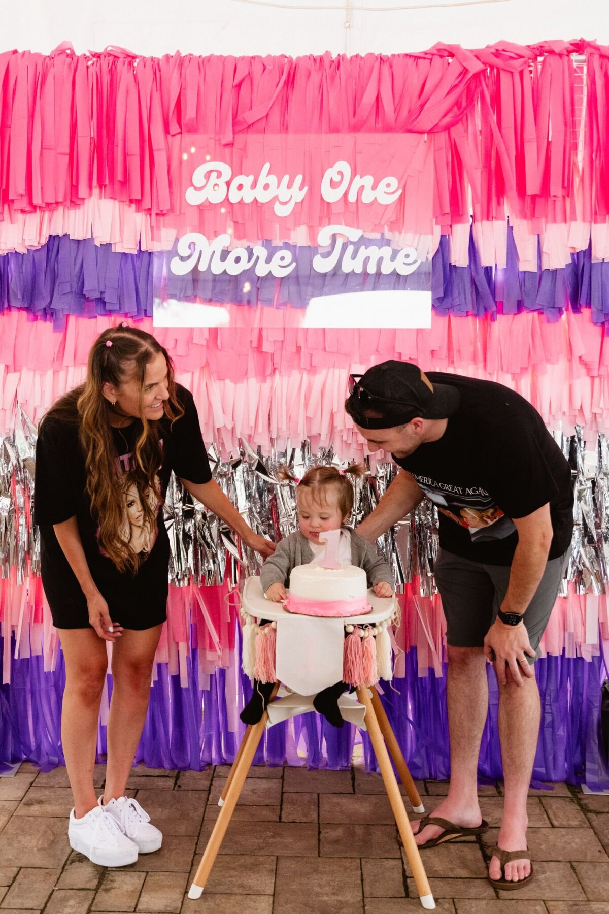 britney-spears-inspired-birthday-party-122