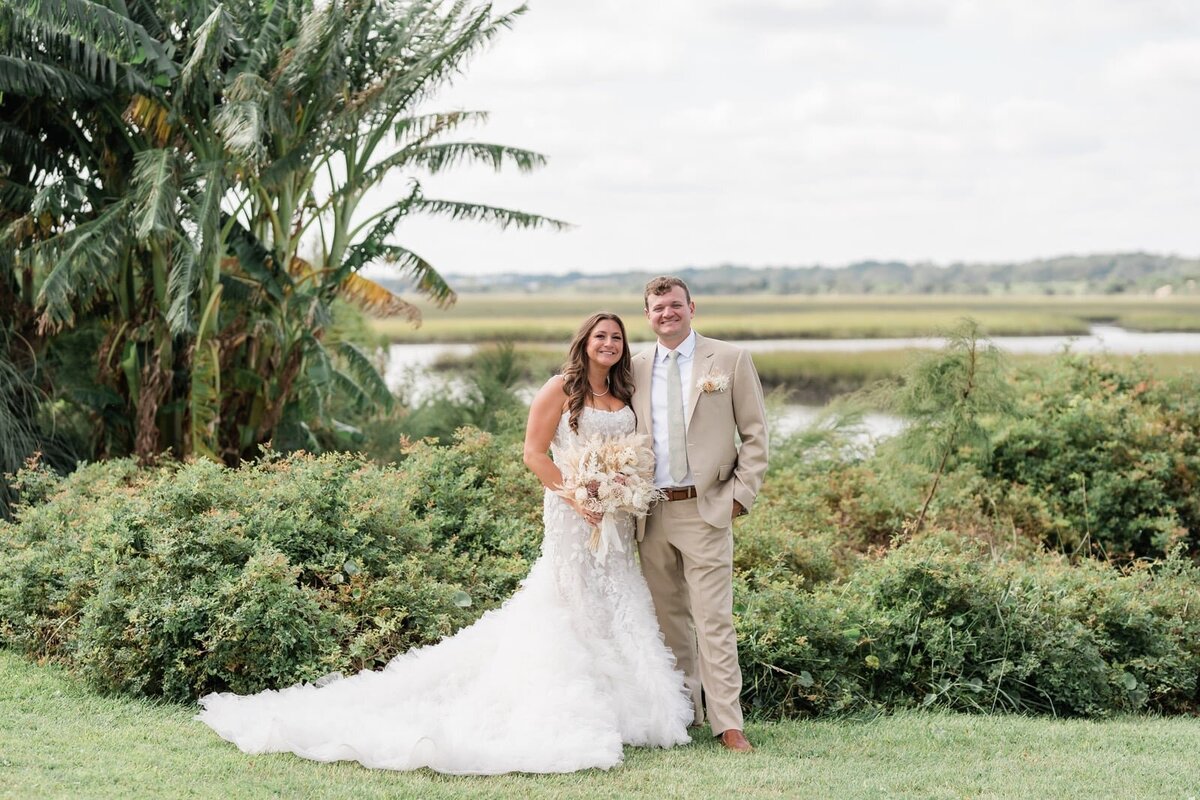 The Isles Beach Club Wedding | Blue Satin Bee 15