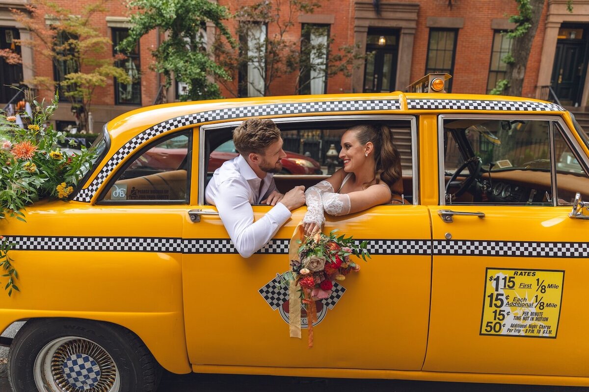 Brooklyn-elopement-skyline-sunrise39