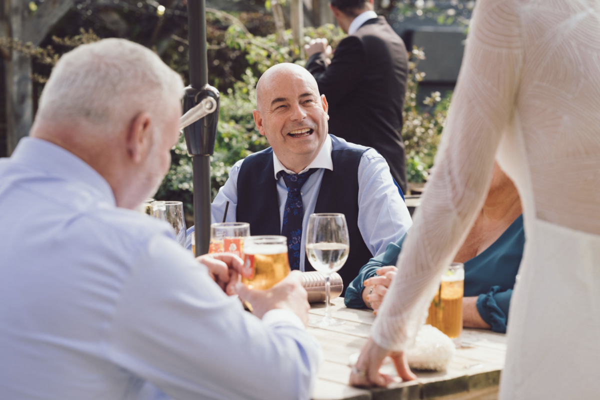 Weddings on the Terrace at the White Lion at Hankelow 3