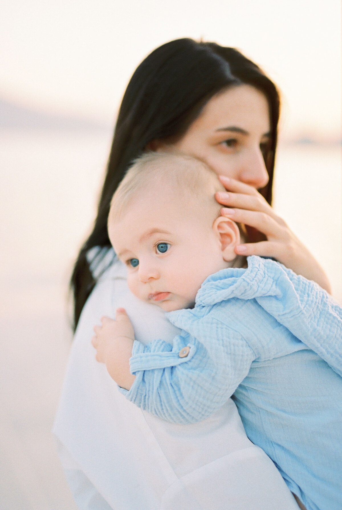 Family 2500px-1012