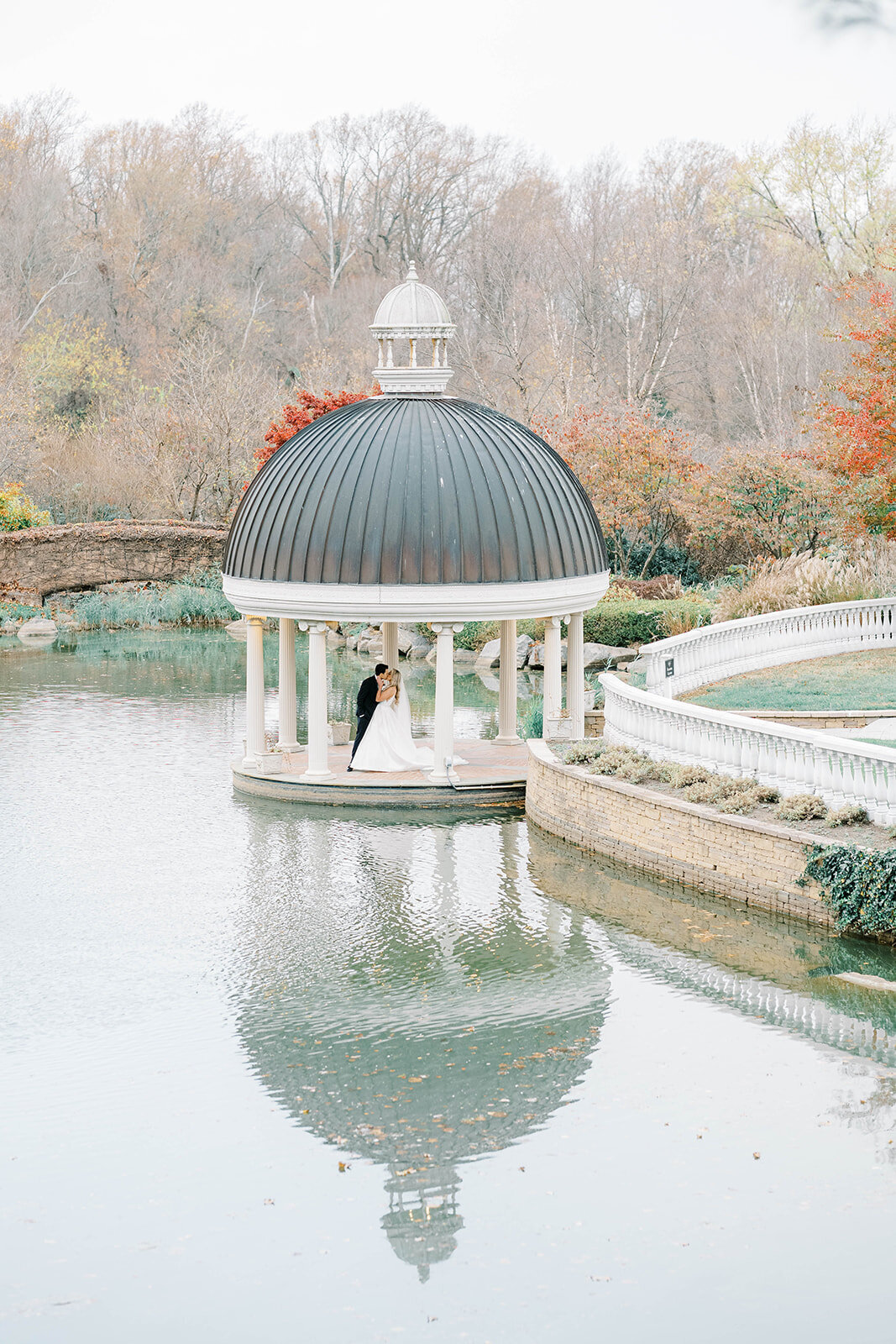 Ashford_Estate_Brooke_and_Kyle_Morgan_Taylor_artistry_Sneak-152