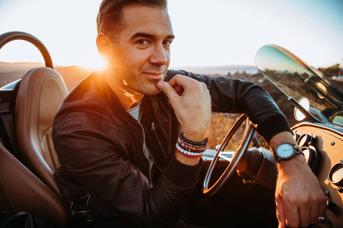 Lewis Howes personal brand photoshoot captured by Nick Onken — blending editorial lifestyle photography with authentic identity and Elevated Realism™.