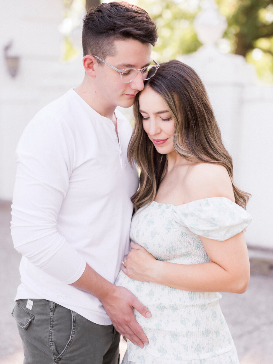 love_tree_studios_maternity_studio_session_30