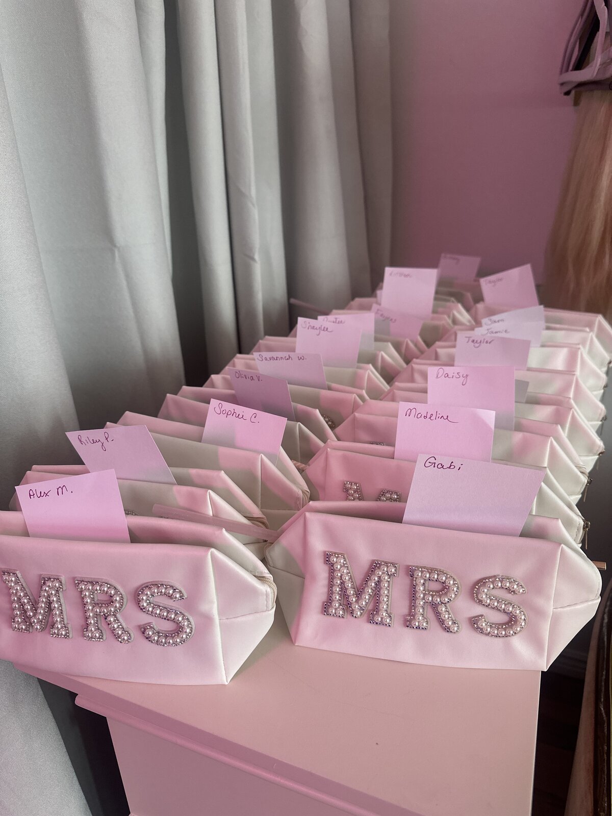 74838732123__26F43BB6-0FEC-4614-B6D1-5991F9012C97-preview