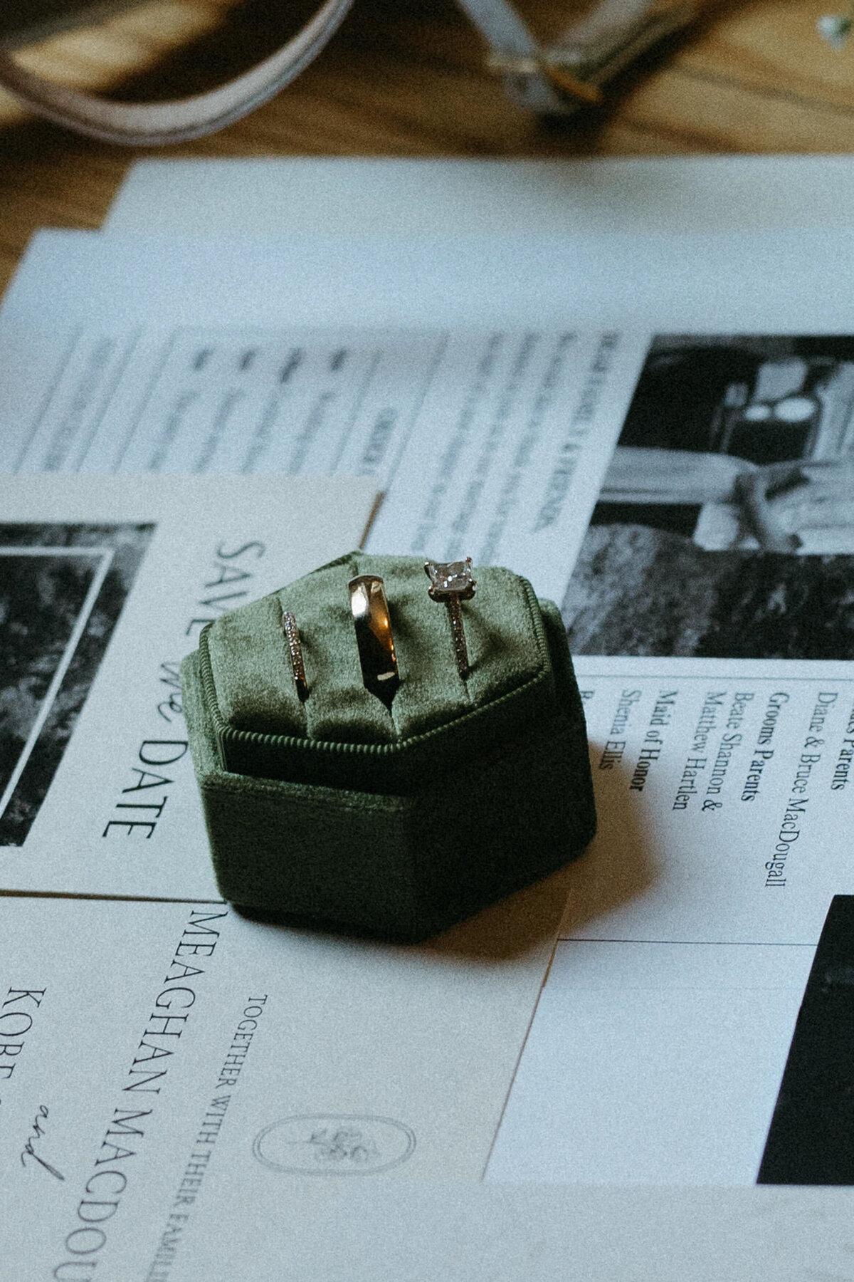 Alexandra-Hutchison-Photography-Wedding-And-Elopement-Photographer-Based-In-Halifax-Nova-Scotia-Canada11