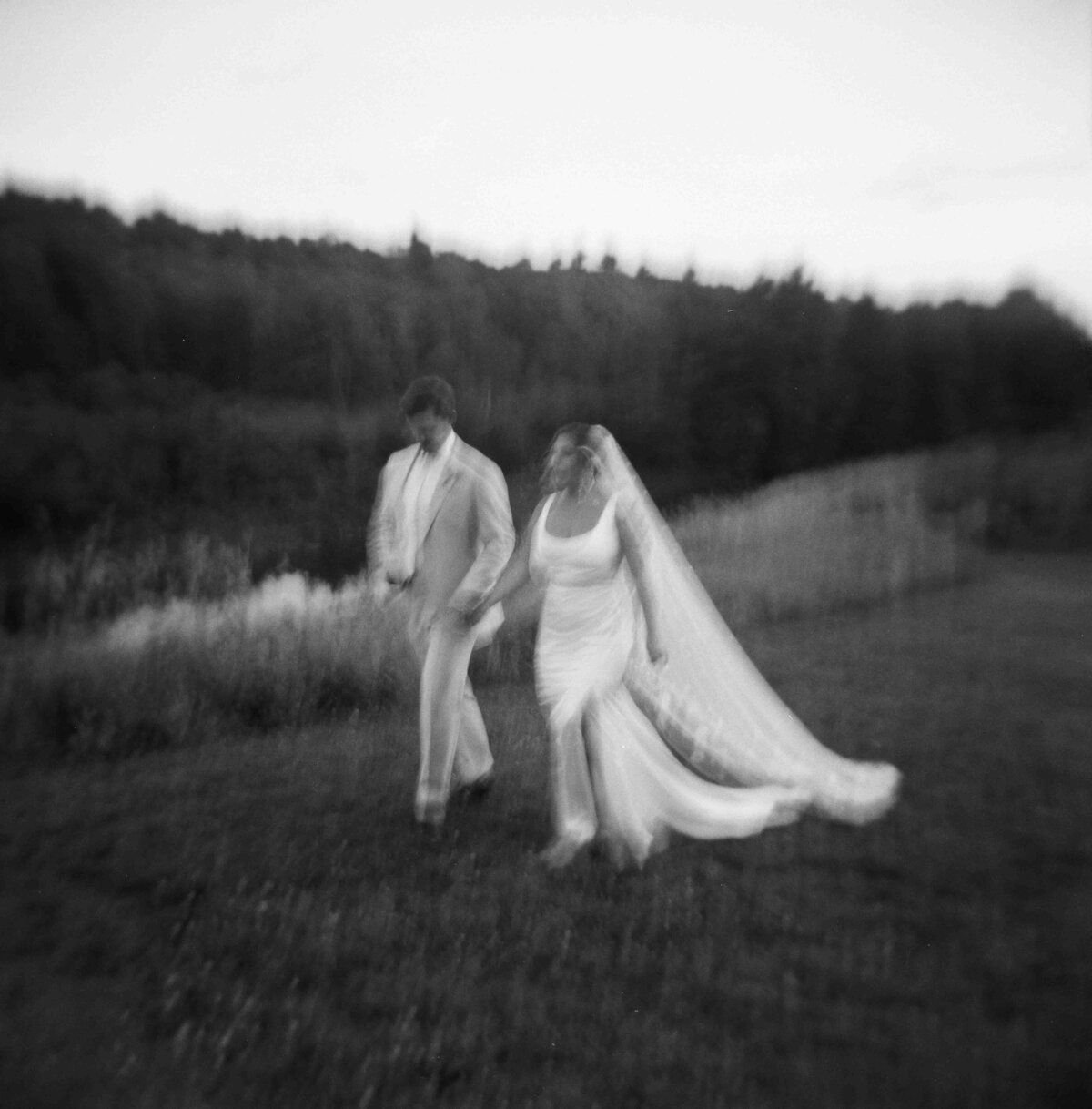 riverhouse winery wedding