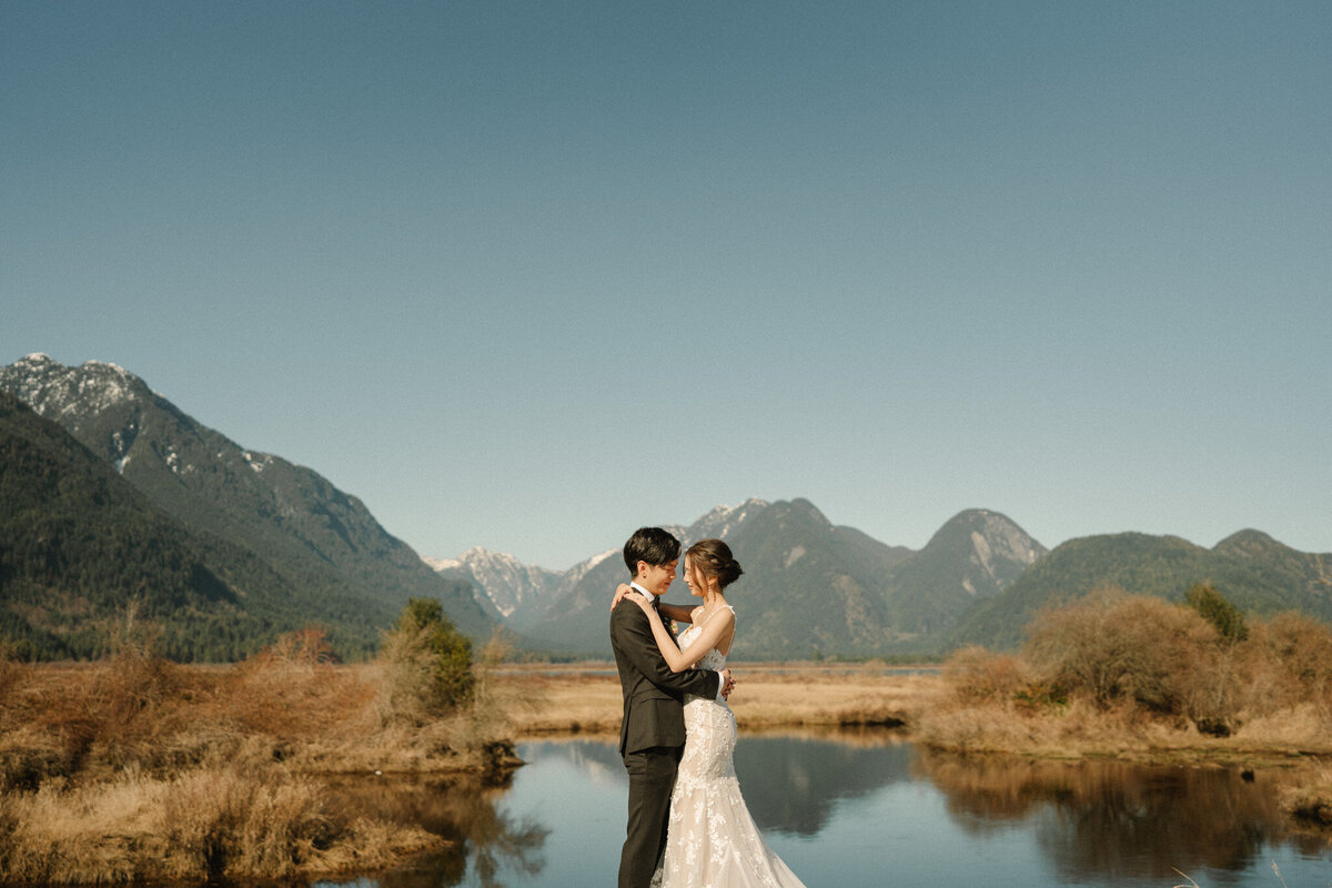 pitt-meadows-wedding-photographer-swaneset-vancouver-003