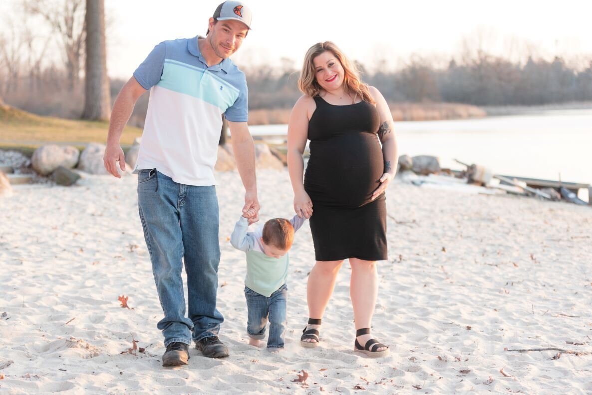 maternity family photographer beach ann arbor detroit