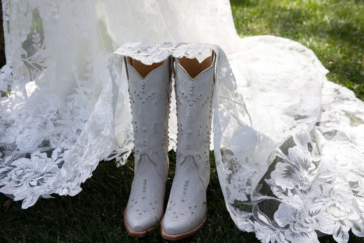 cowboy boots wedding