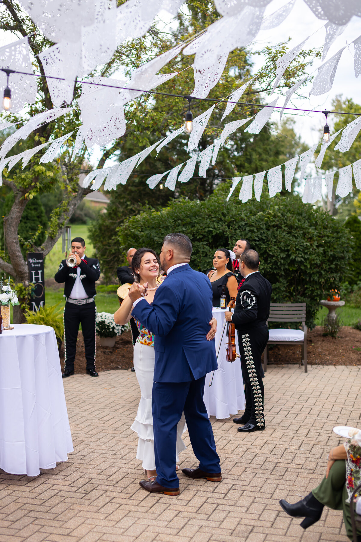Ruby & Arturo Backyard Wedding, Palatine, IL, 9-24-23, Maira Ochoa Photography-1551