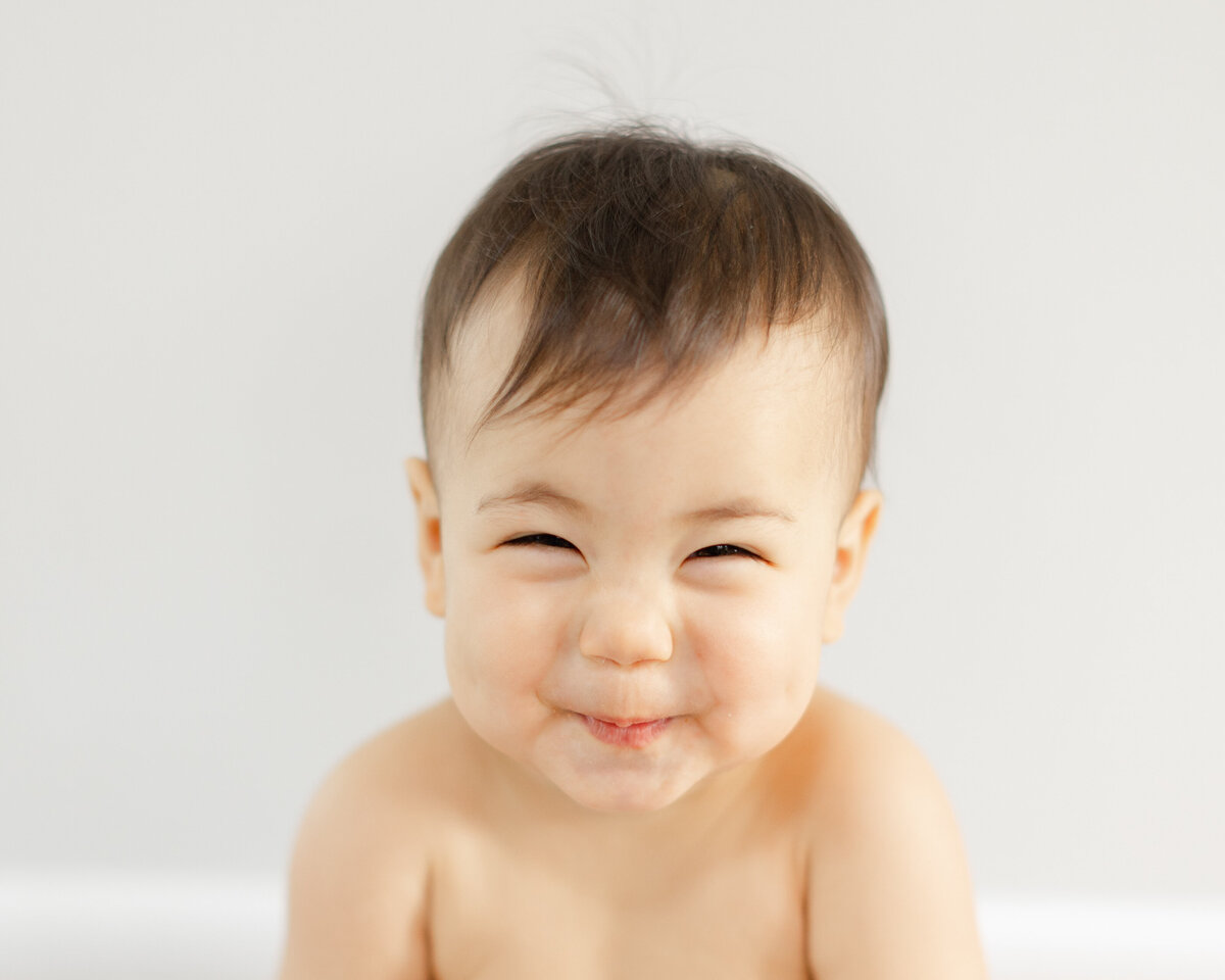 Philadelphia baby milestone portraits - 1