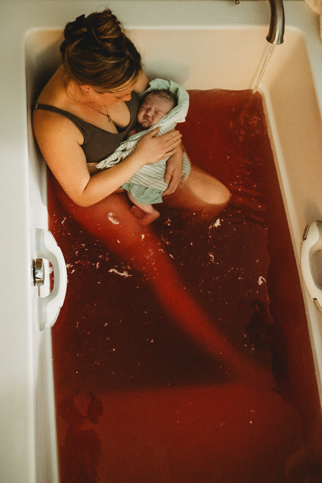 BestMichiganBirthPhotographer-49