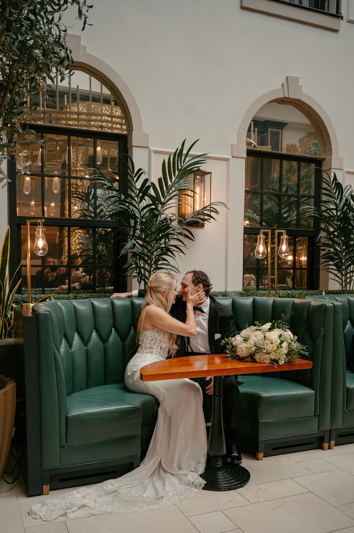 cincinnati-wedding-photographerNoelle & Josh-3
