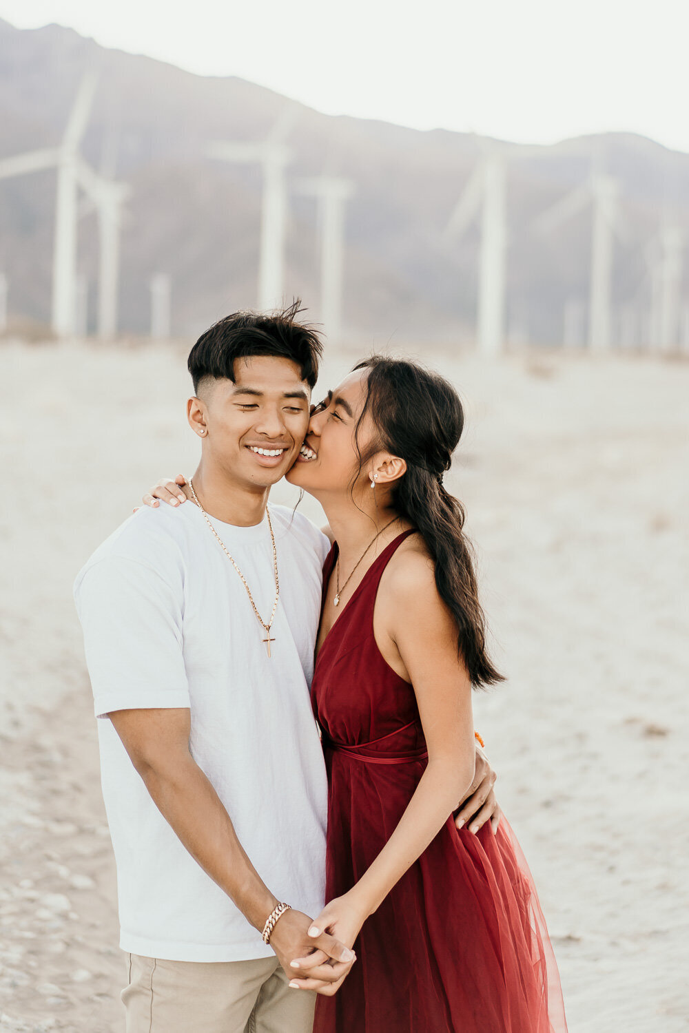 Palm-Springs_Windmills-Engagement-Session-25