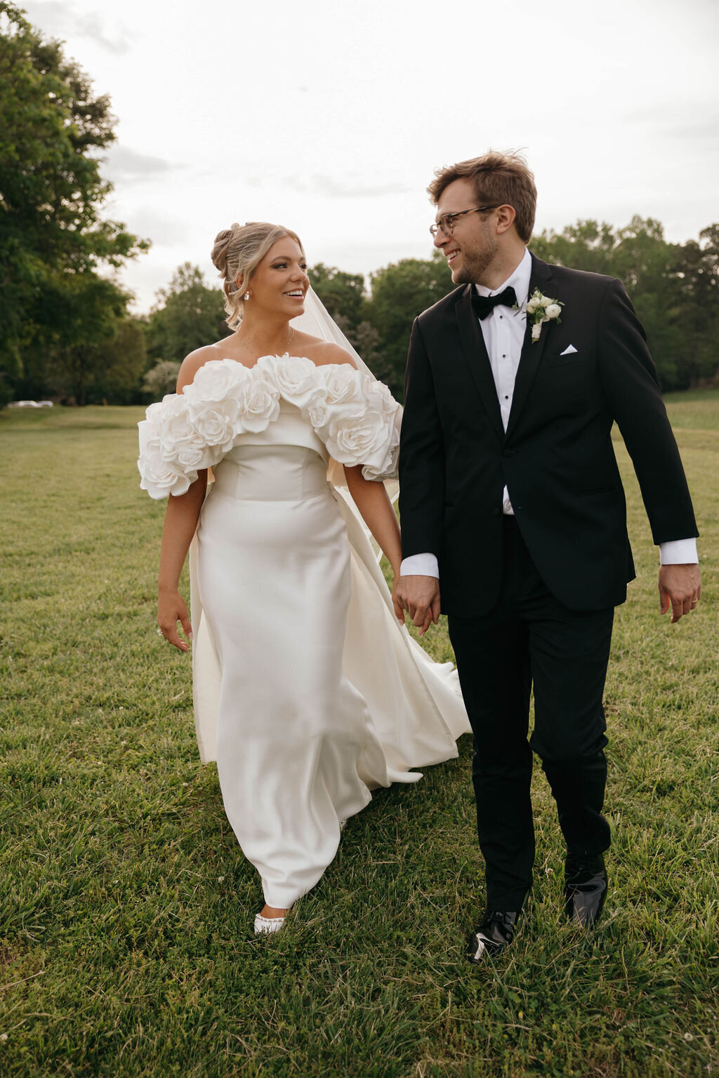 Emily-Hayter-Georgia-Wedding-Photography-Bride-and-Groom4570