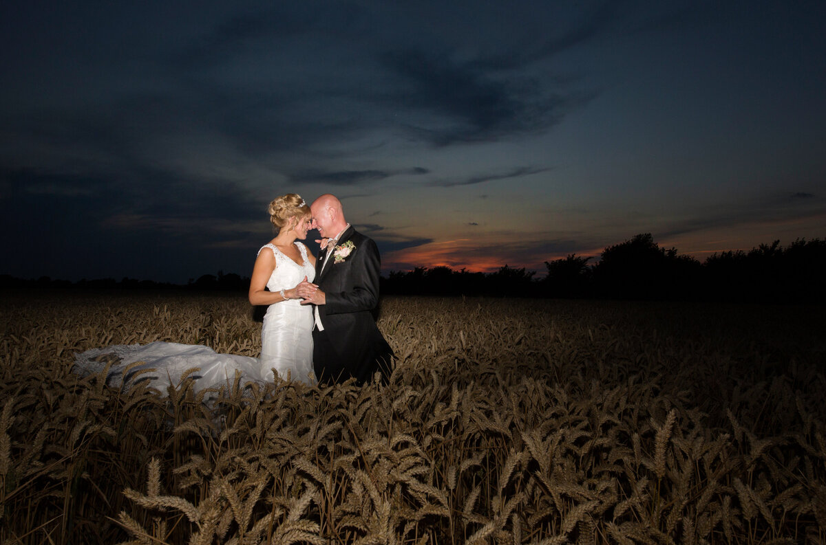 adorlee-679-southend-barns-wedding-photographer