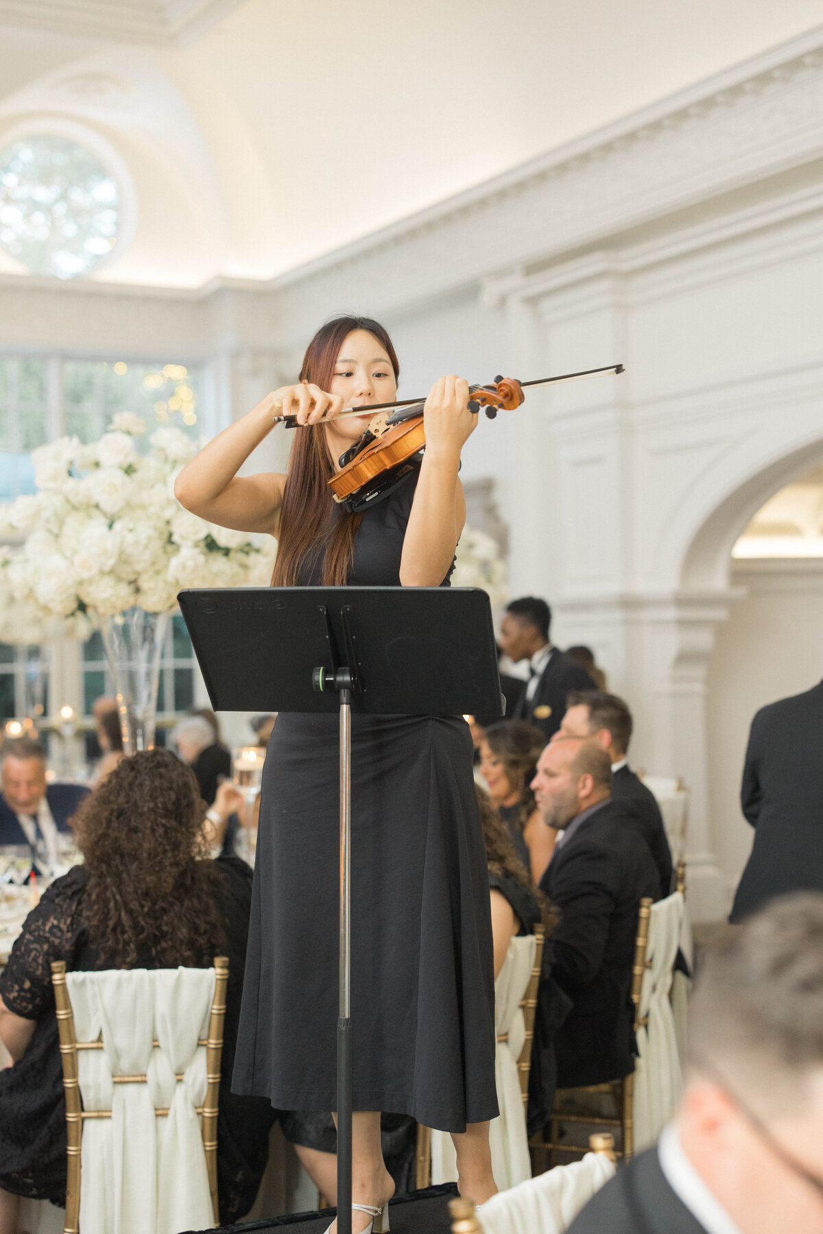 Molly Sue Photography Wedding at Park Chateau 83