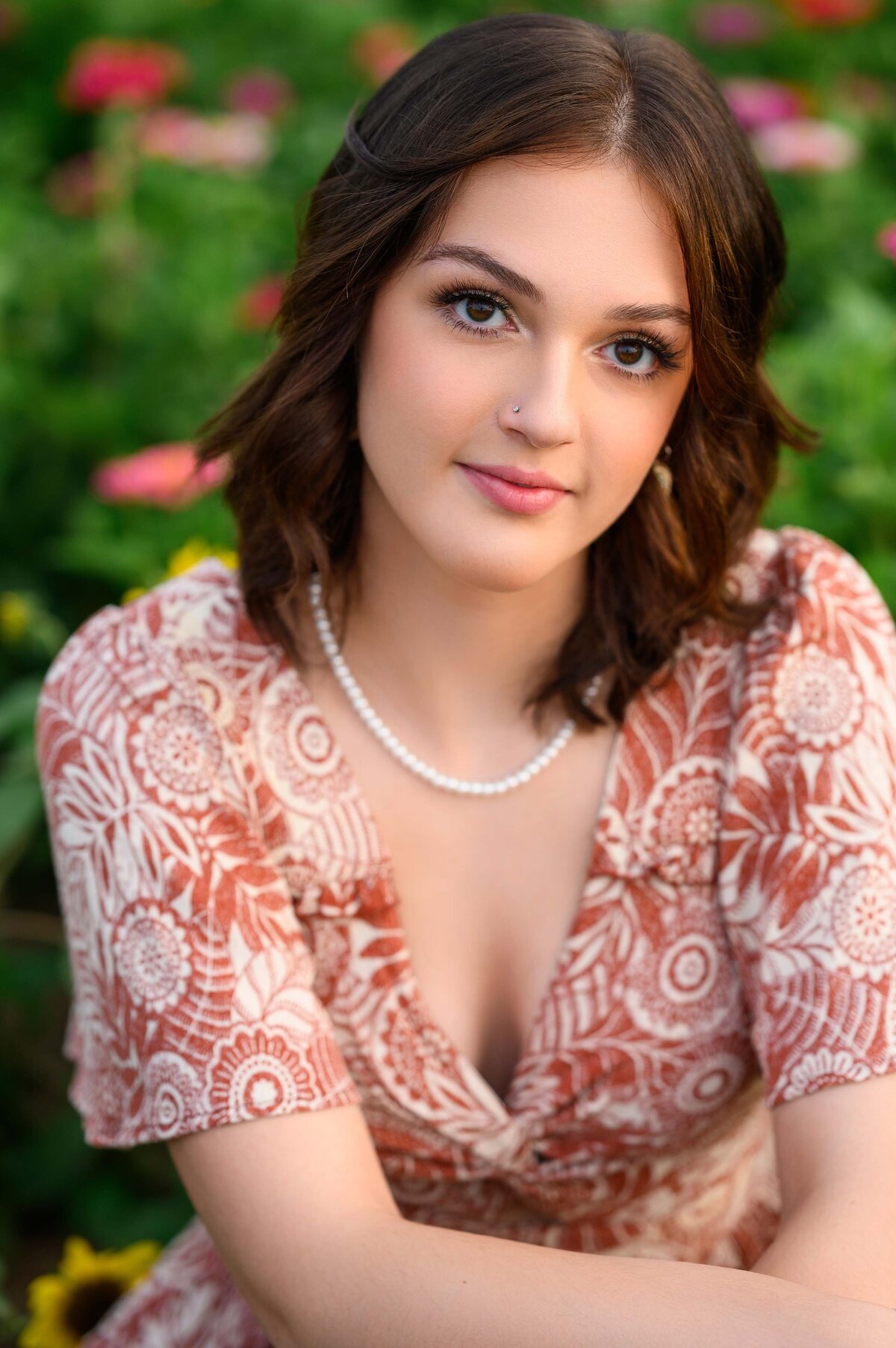 Capture your teen’s personality with professional senior portraits by Leslie Q Photography. Offering high-quality studio and outdoor sessions for seniors, perfect for yearbooks and graduation announcements. Serving South Bend, Michigan City, New Carlisle, and surrounding Michiana areas.