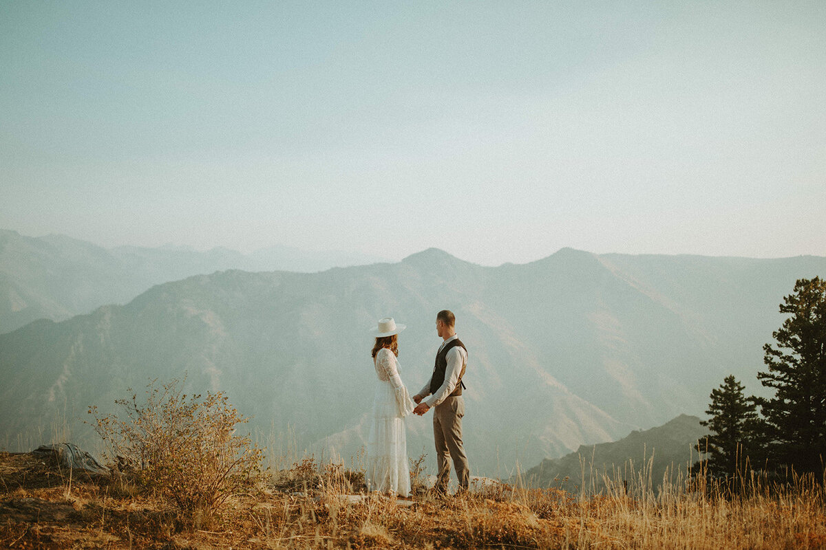 wallowa-lake-hells-canyon-eastern-oregon-elopement-photographer-dawn-photo-659