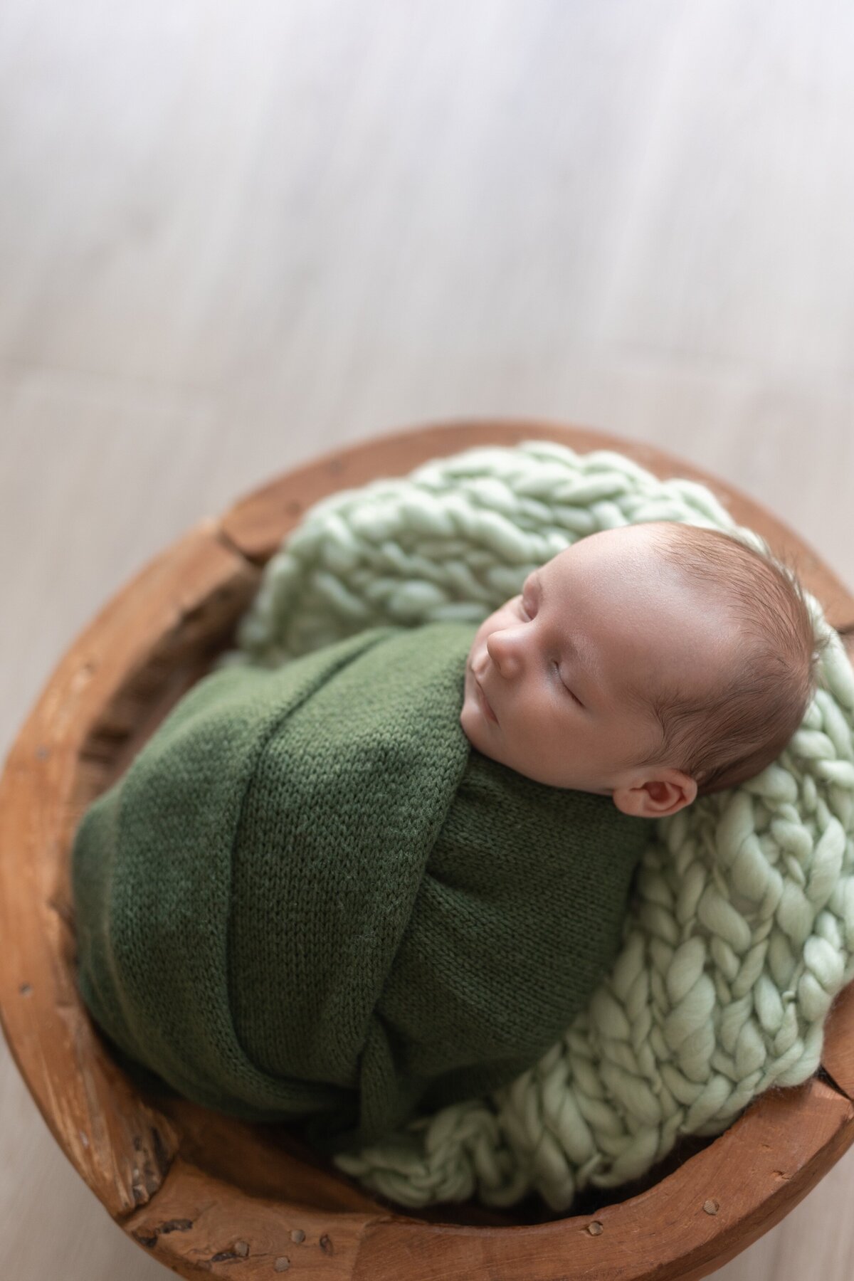 Ella-hackleton-newborn-baby-photographer-28