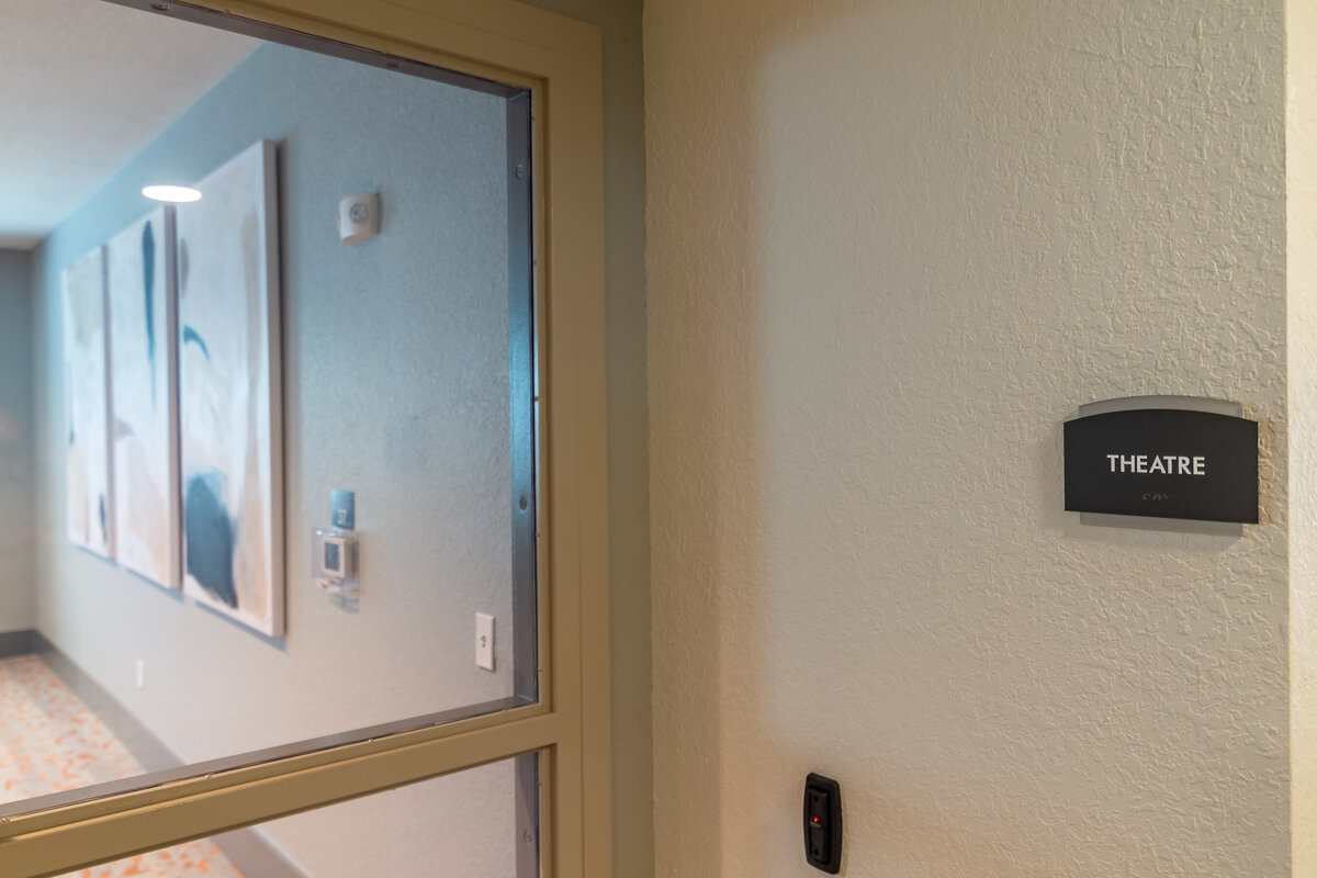 042324ROCHESTERPARK-121