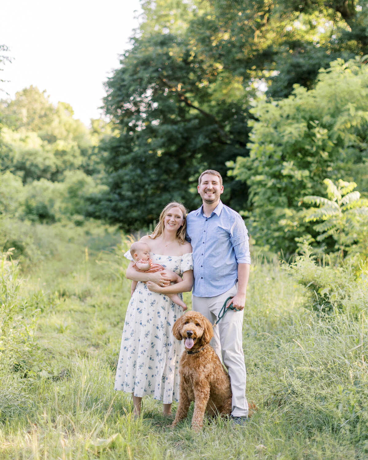 Family portrait session in a Philadelphia park - 11