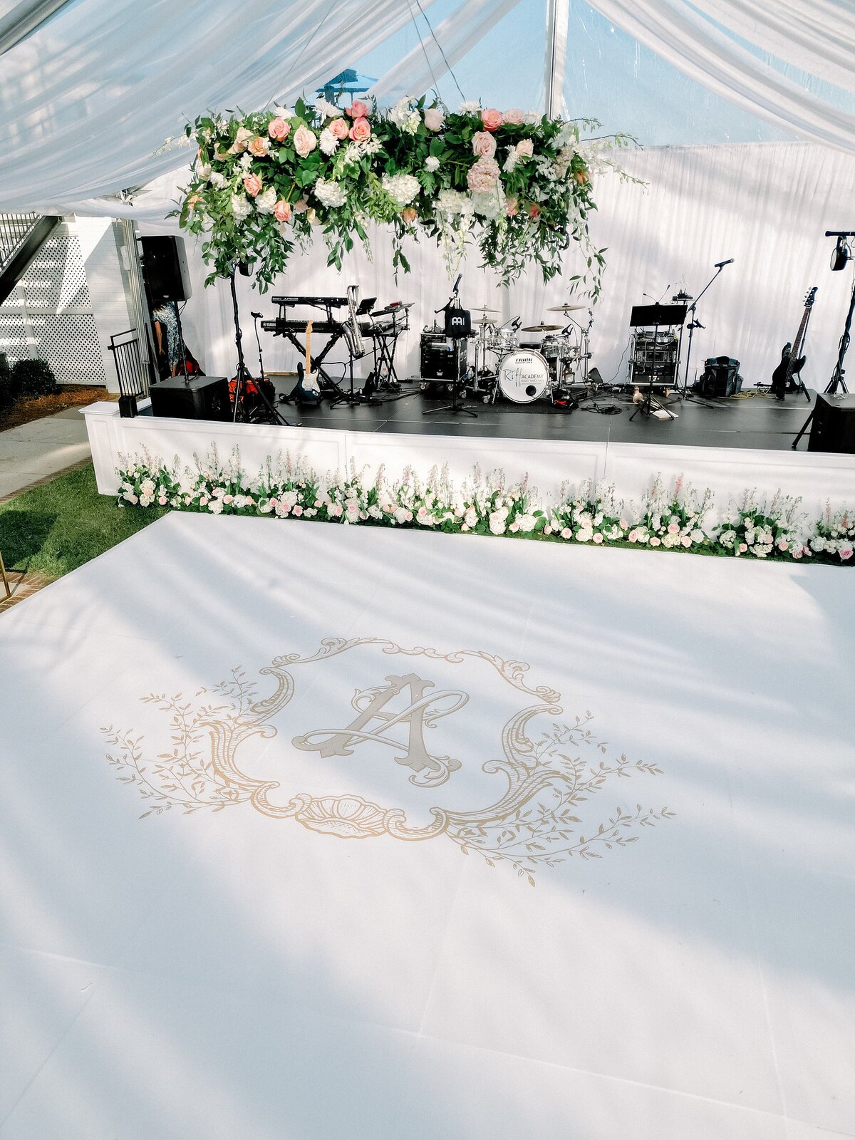 Turtle-Point-Yacht-and-Country-Club-Wedding-2 copy