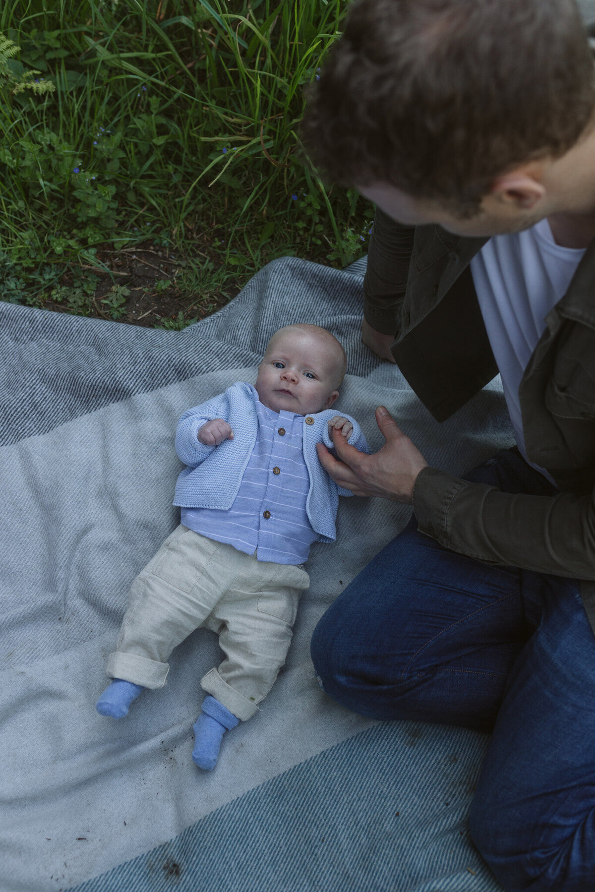 newborn-photography-aberdeen-maryculter-woods