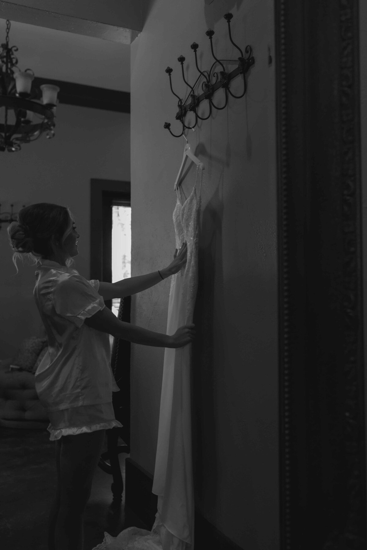 Dakota&Hope'sSneakPeeks-courtneyagaryphotography-3