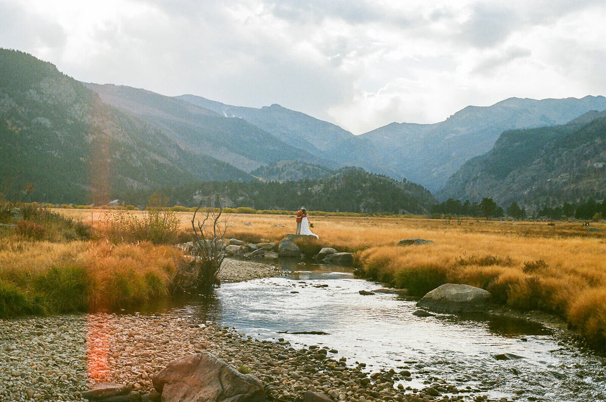 Adventure-elopement-photographer-8