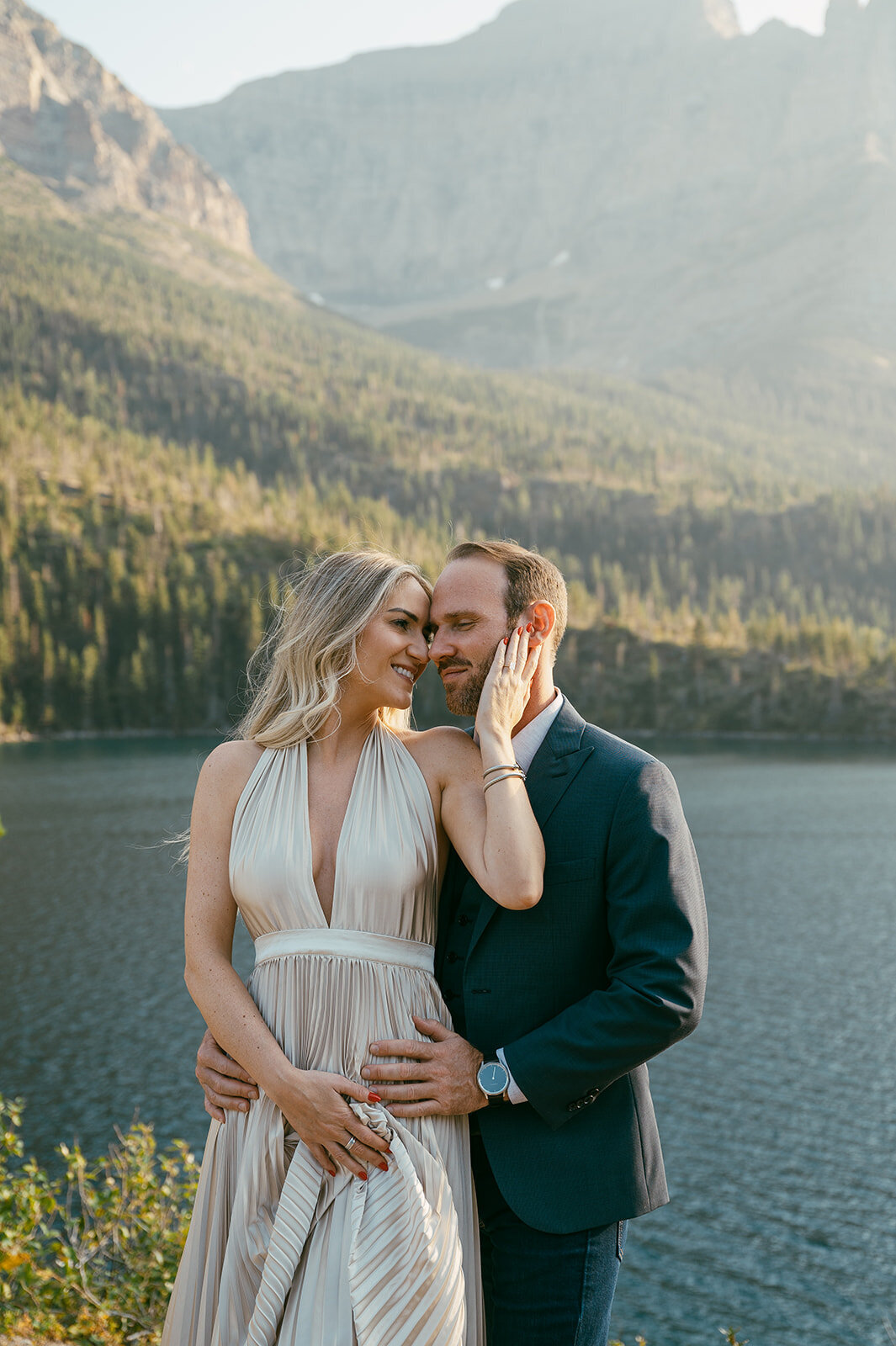 vintage-hollywood-glacier-national-park-elopement-presley-gray-photo1117