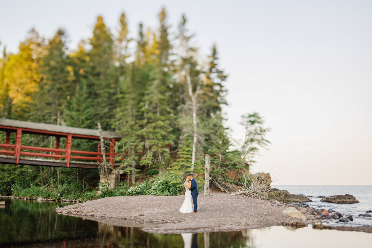 64 Lutsen-Resort-Destination-Wedding