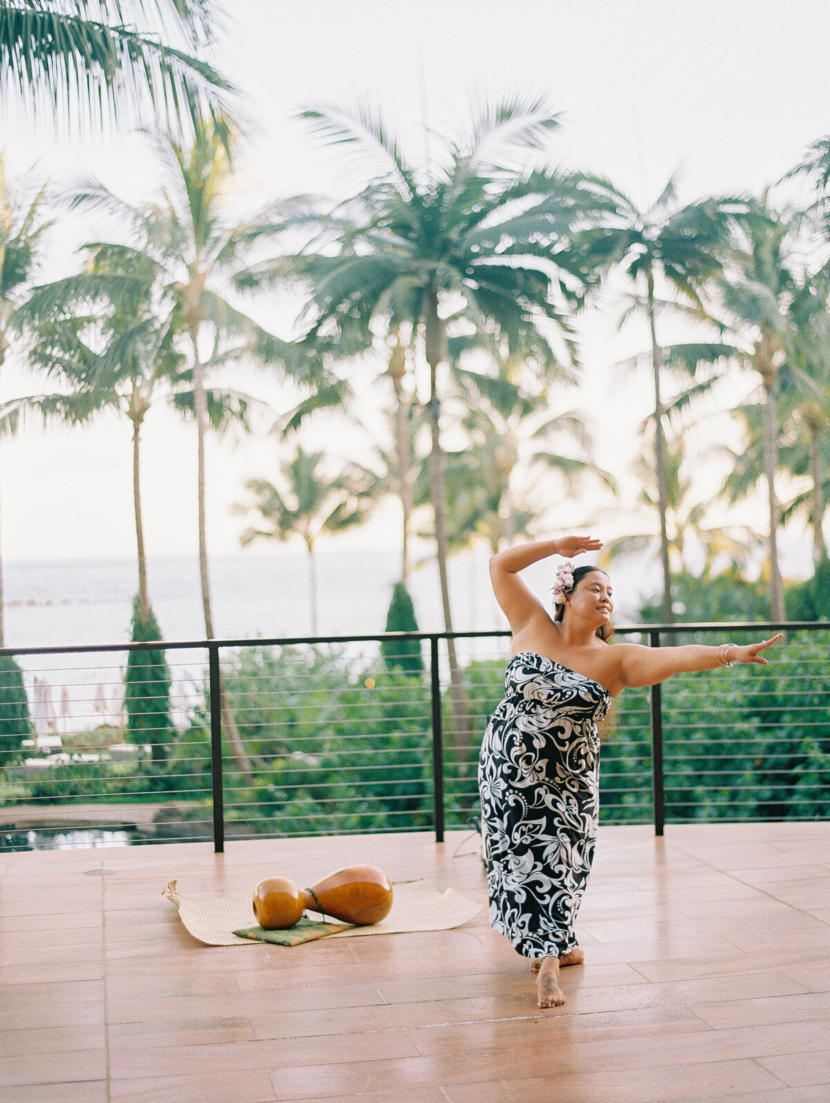 FS Lanai | Hawaii Wedding & Lifestyle Photography | Ashley Goodwin Photography