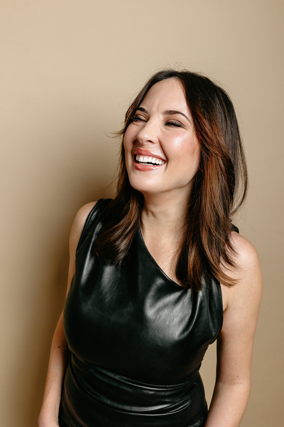 Alexa-Vossler-Photo_H&M-Aesthetics_Medspa-Photographer_Denver-Brand-Photographer_December2024-Brand-Photoshoot-Final-25