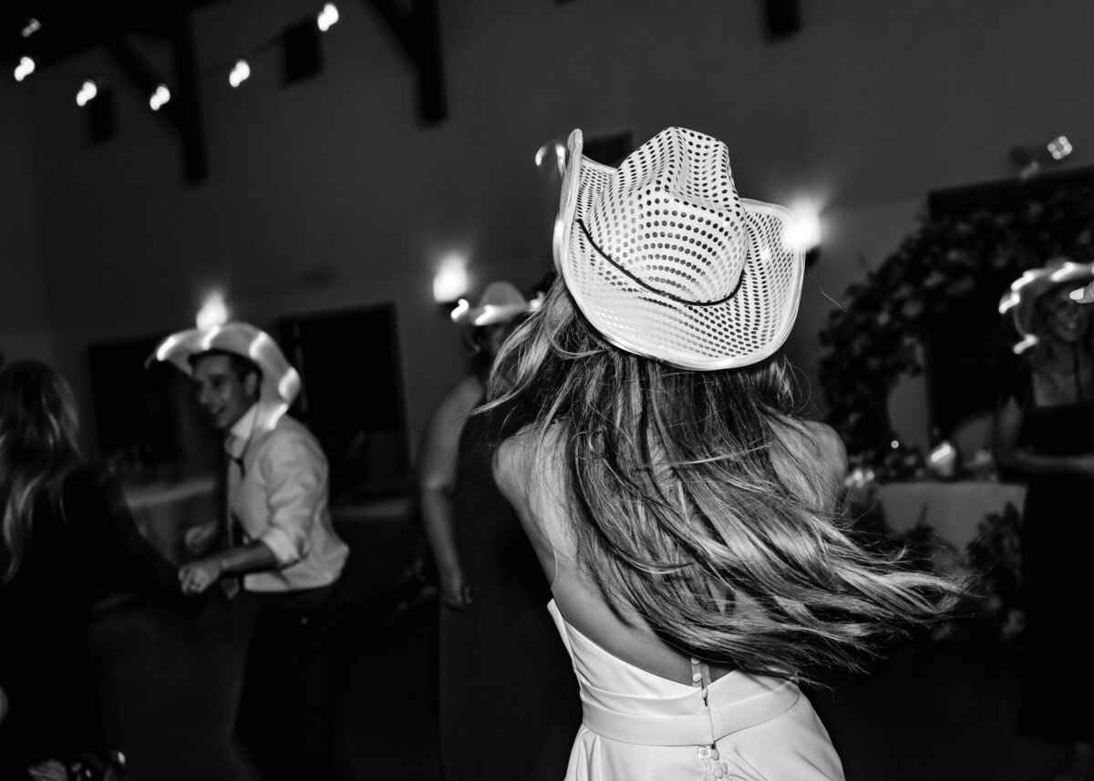 09172022_Hannah+JeremyWedding_ViansaSonomaCA_AnjaJensenPhotography-1343