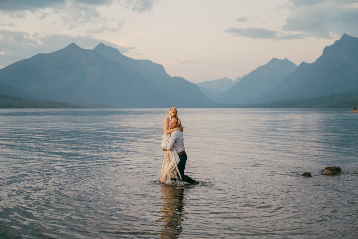 vintage-hollywood-glacier-national-park-elopement-presley-gray-photo1536