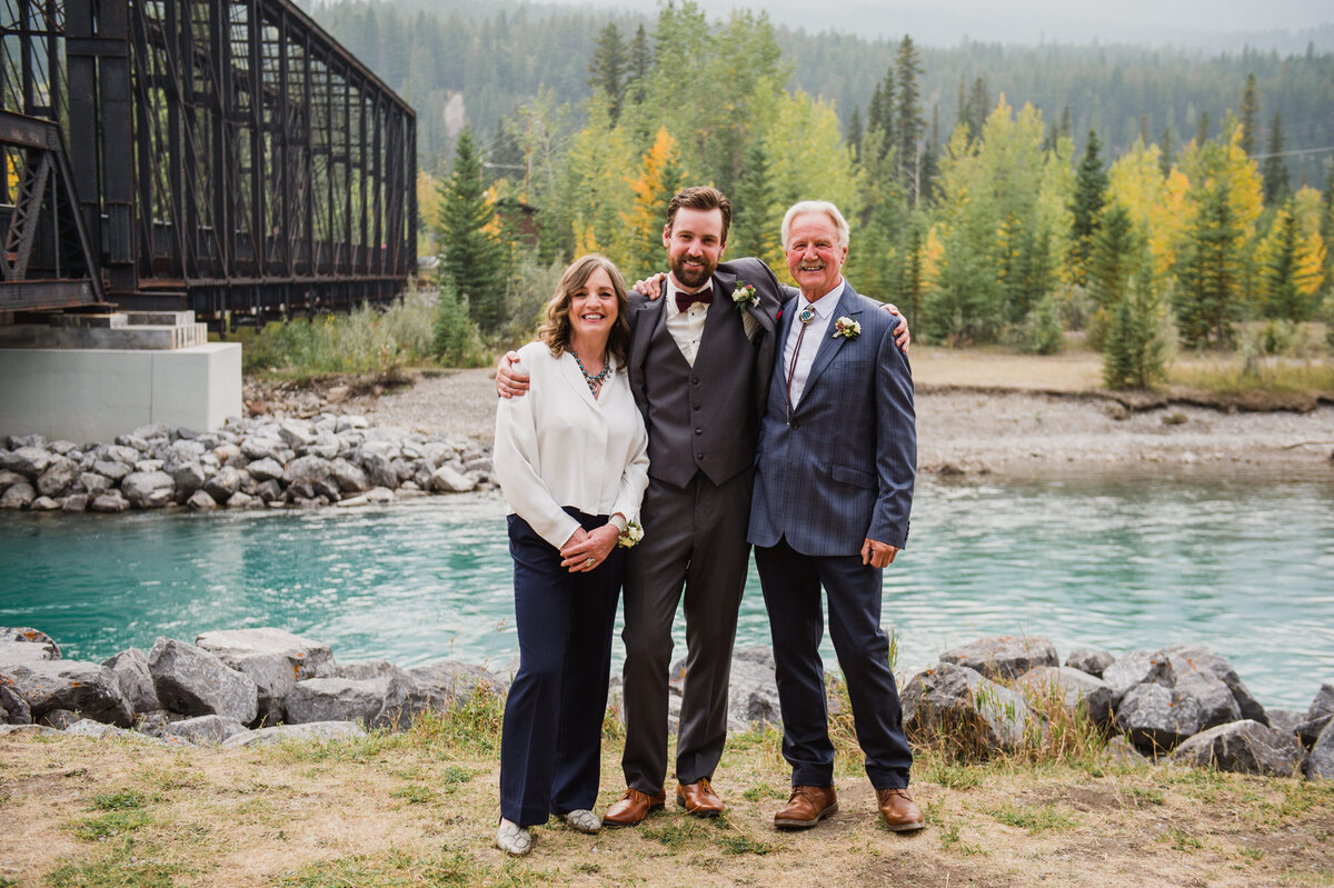 ERINSWEETPHOTOGRAPHY_CANMORE_WEDDING_PHOTOGRAPHY-52