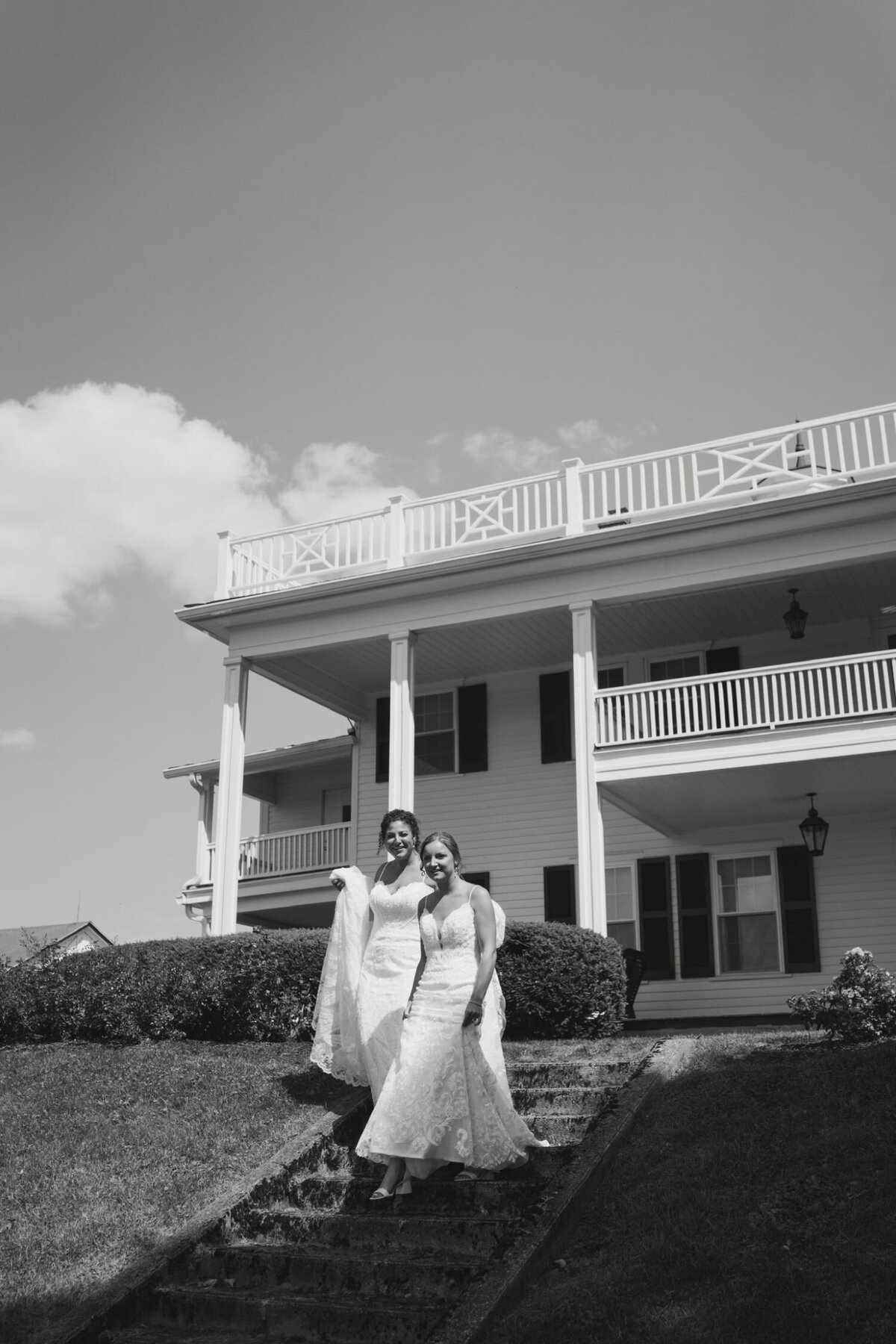 outdoor-same-sex-wedding-30