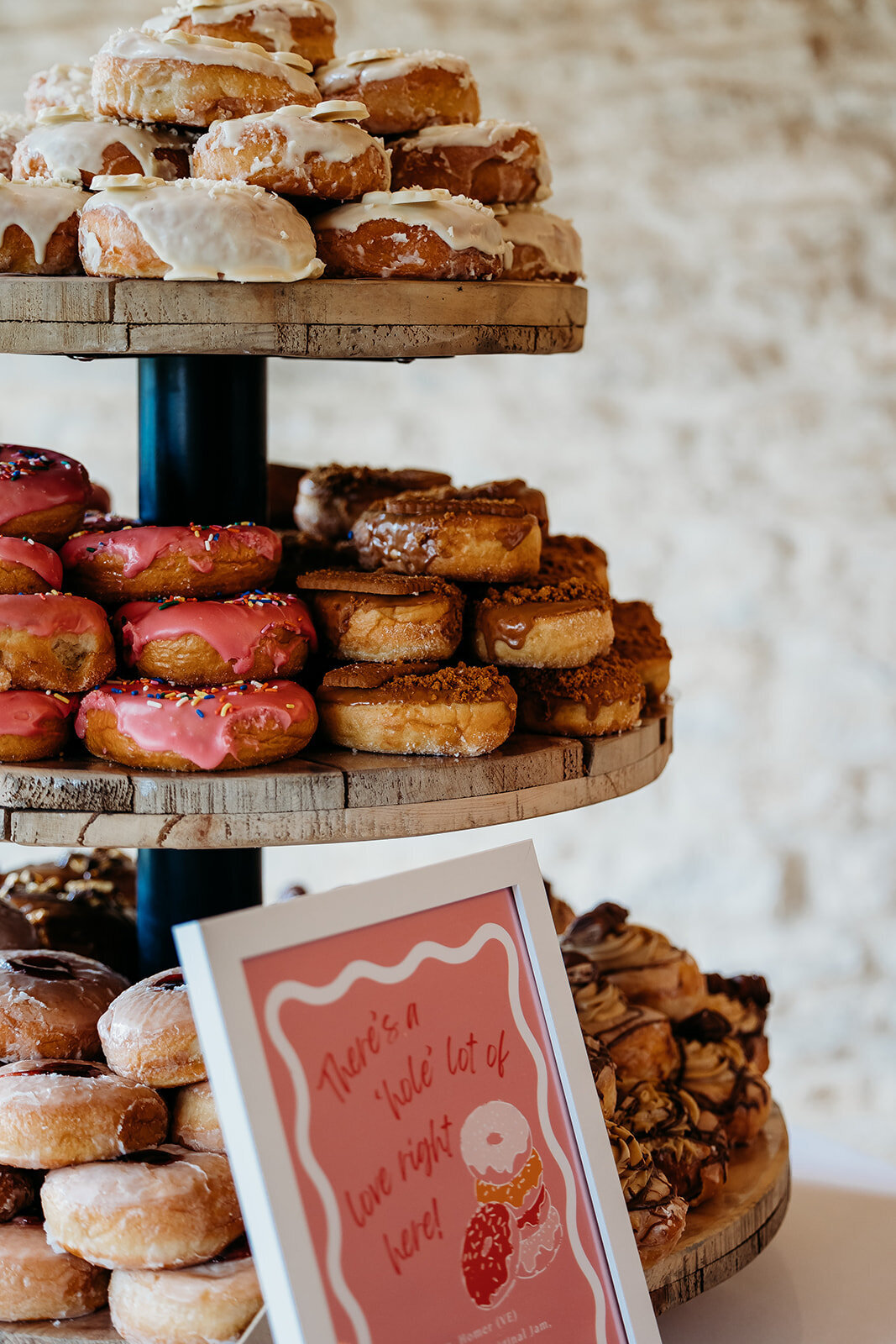 kingscote-barn-wedding-photography1316
