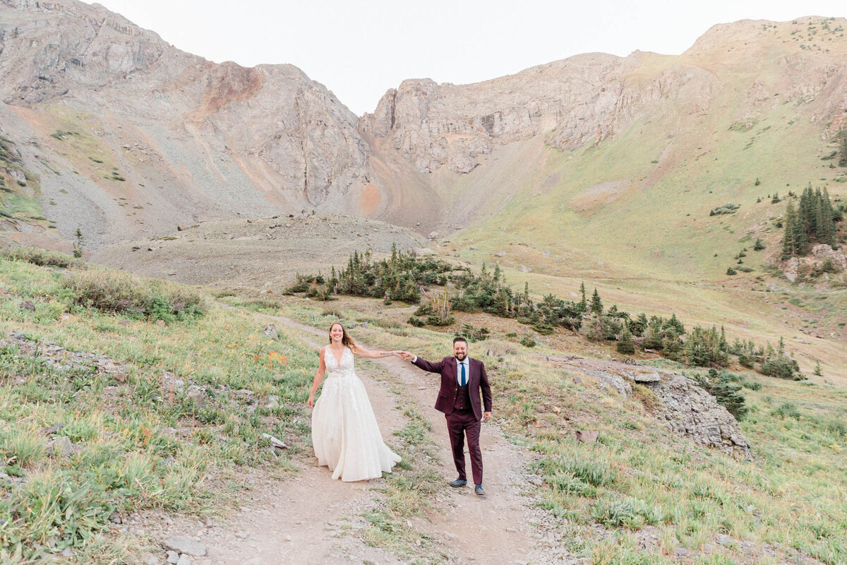 Telluride_Colorado_Summer_Sunrise_Picnic_Elopement_by_Diana_Coulter-58