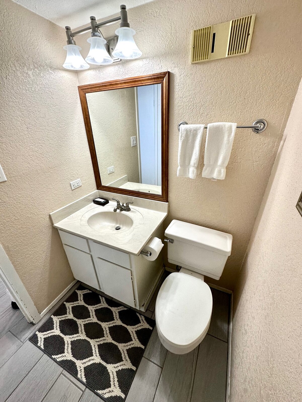 half bath 1