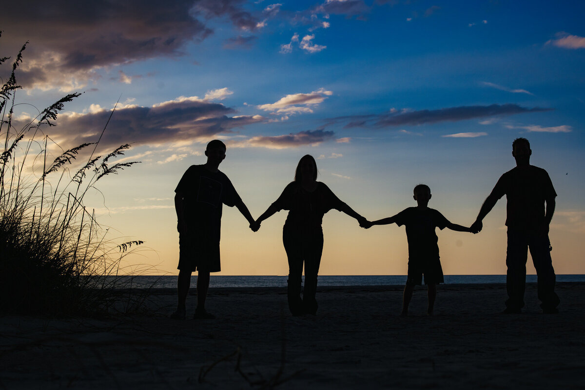 Leslie-Gail-Extended Family-Session-St-Pete-43